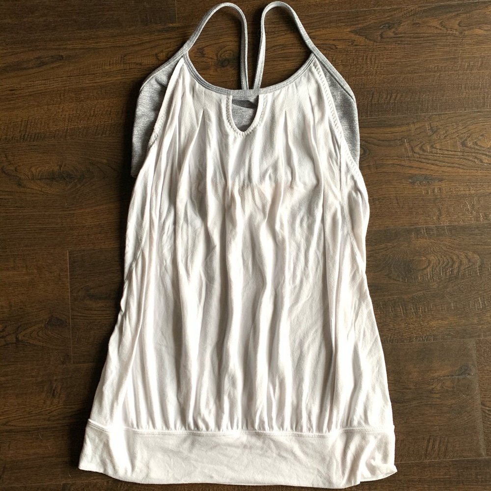 Lululemon Tank size 6